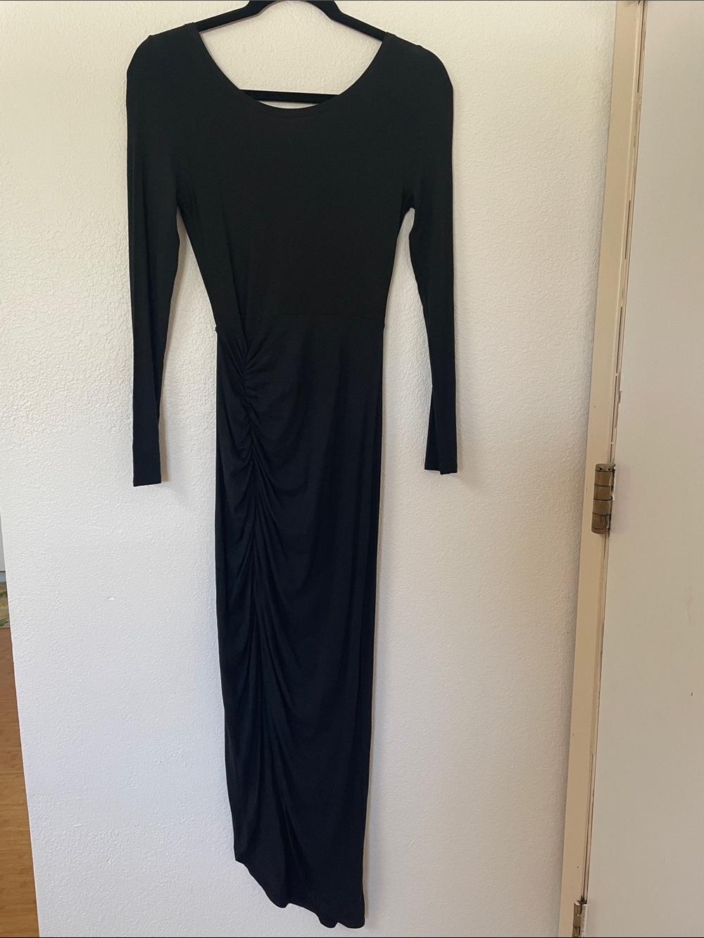 Reverse Black Ruched Long Sleeve Maxi Dress